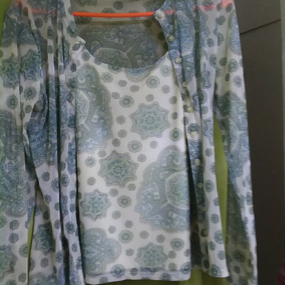 New York & Co.2 pc sweater set